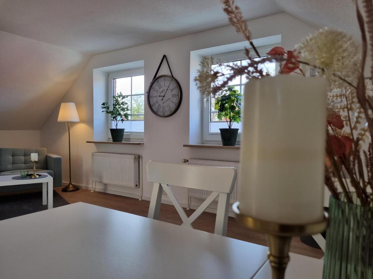 Ferienwohnungen Springer In Schoenefeld Ot Grossziethen Div Apartments Fuer Bis Zu 6 Personen Esterno foto