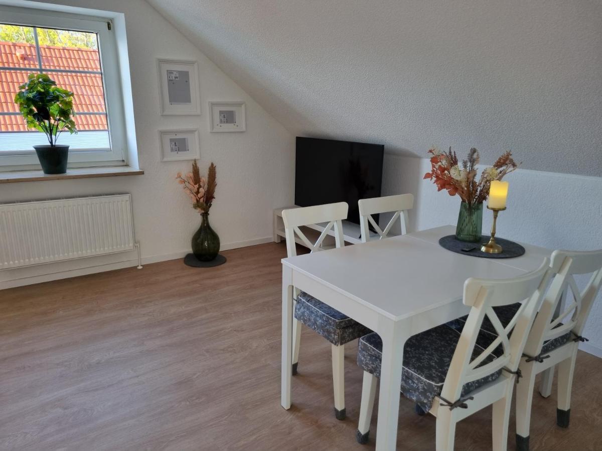 Ferienwohnungen Springer In Schoenefeld Ot Grossziethen Div Apartments Fuer Bis Zu 6 Personen Esterno foto
